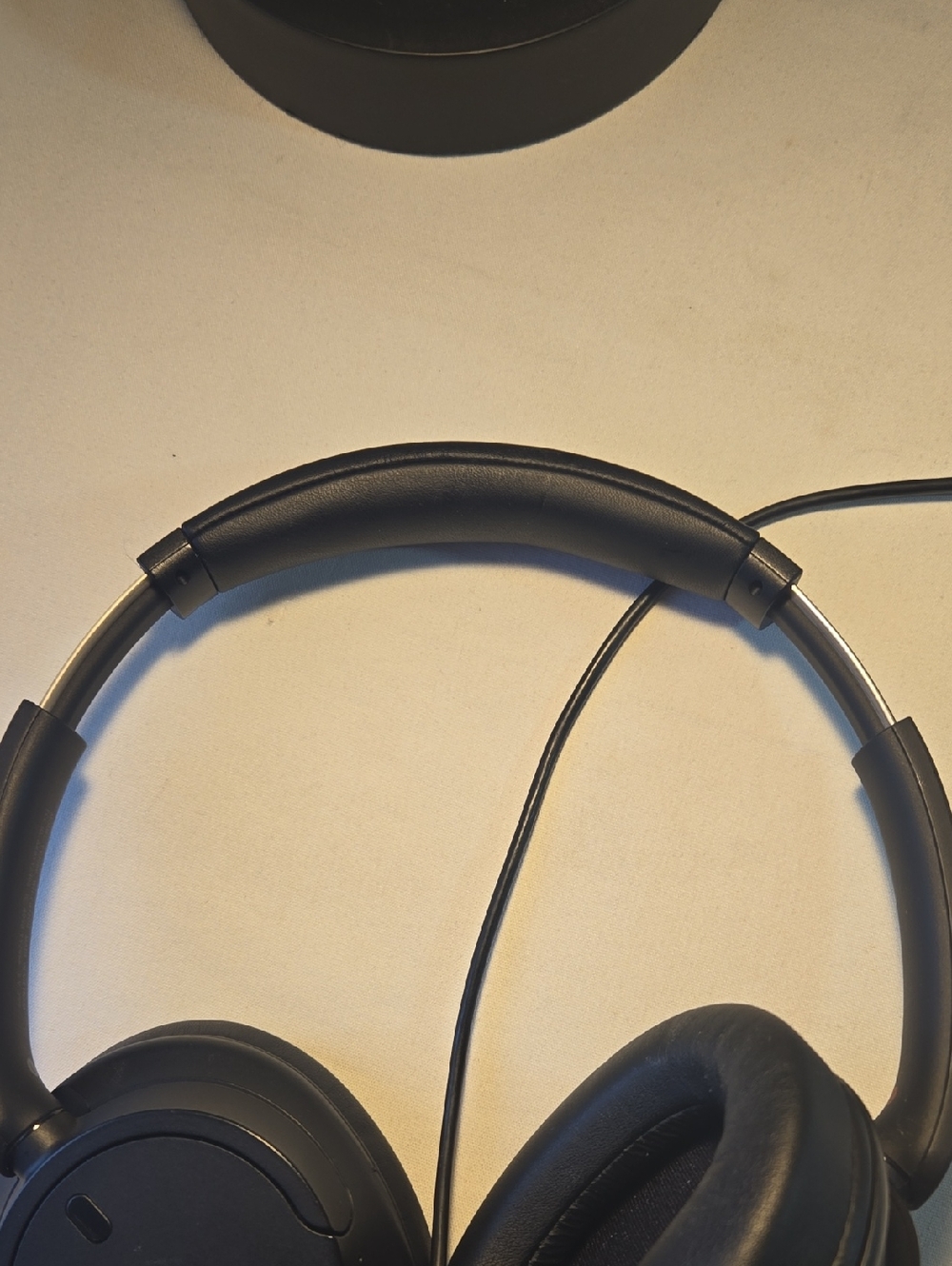 SONY Black Over-Ear Wired Headphones - Picture 9 of 15
